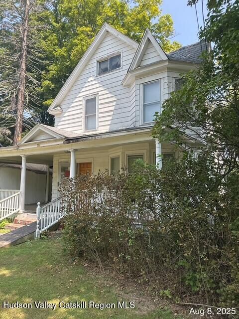 Property Photo:  9 Reservoir  NY 12481 