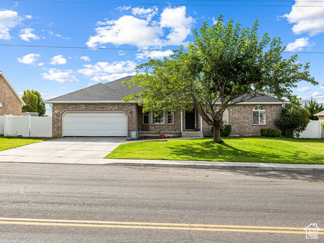 Property Photo:  826 S 600 E  UT 84651 