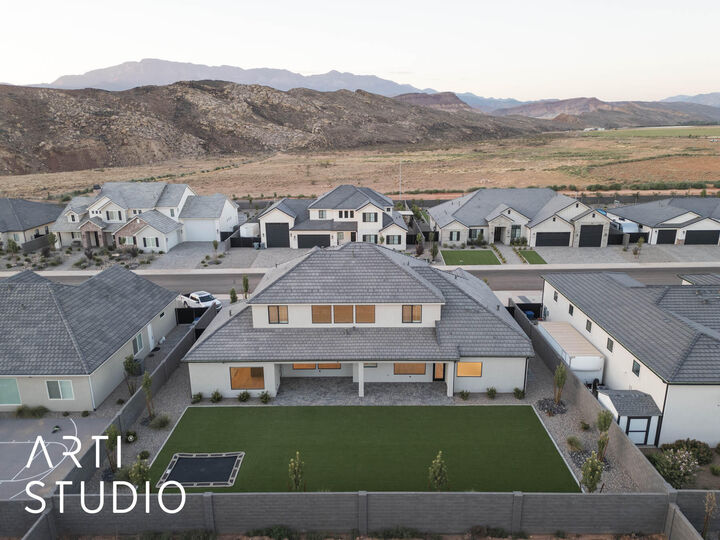 Property Photo:  5291 W 1930 S  UT 84737 
