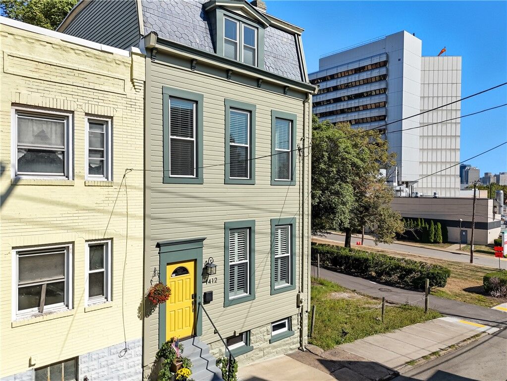 Property Photo:  1412 Sandusky St  PA 15212 