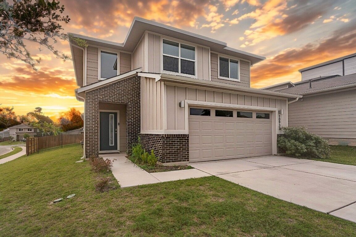 Property Photo: 10933 Tildon Avenue TX 78754