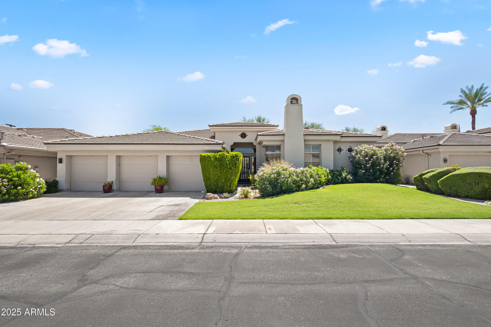 Property Photo: 7455 E Sierra Vista Drive AZ 85250