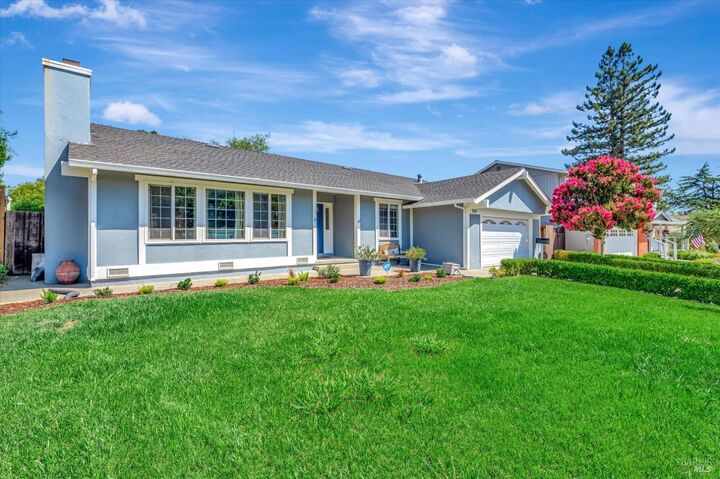 Property Photo:  540 Marin Oaks Drive  CA 94949 