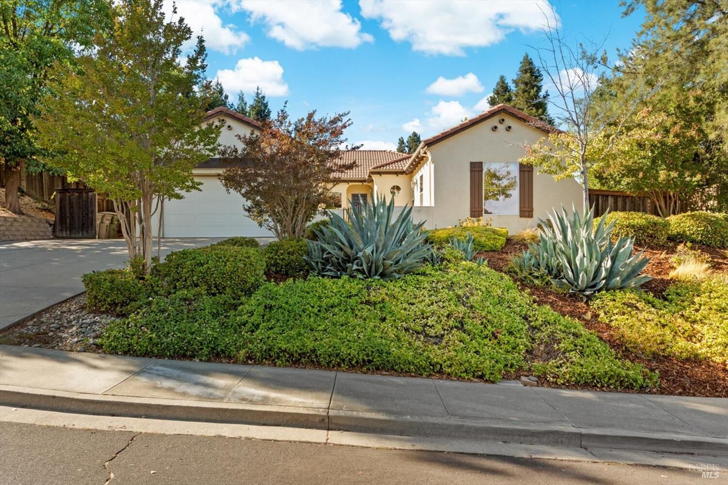 Property Photo: 1200 Terrace Court CA 95687