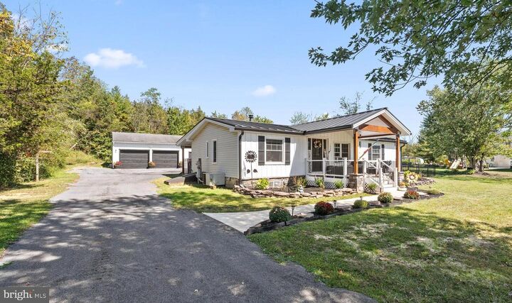 1330 N Sanatoga Road  Pottstown PA 19464 photo