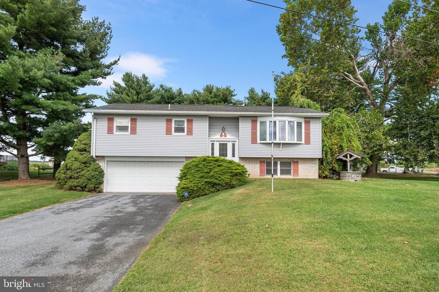 Property Photo:  96 Brubaker Road  PA 17543 