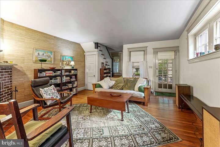 Property Photo:  520 Burnham Road  PA 19119 