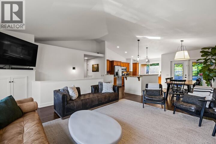 Property Photo:  2113 Bowron Street  BC V1V 2L6 