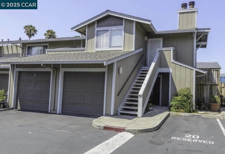 41 Astrida Dr 9  Hayward CA 94544 photo