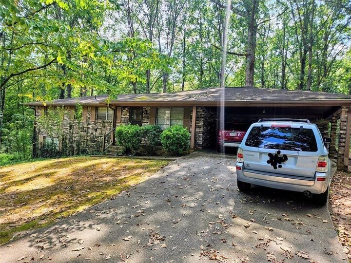 Property Photo:  5995 N Bear Drive  GA 30135 