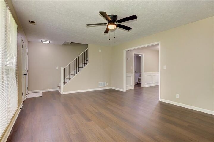Property Photo:  2408 Red Fox Run NW  GA 30101