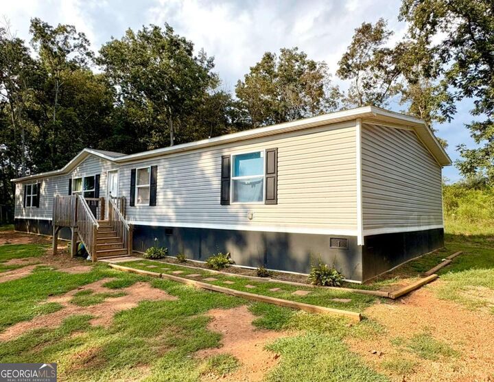 Property Photo:  305 Langford Carey Road  GA 30633 