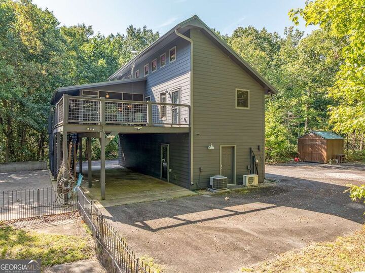 Property Photo: 214 Dickerson Drive GA 30536