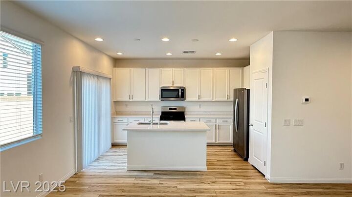 Property Photo: 8136 Beebrush Court NV 89113