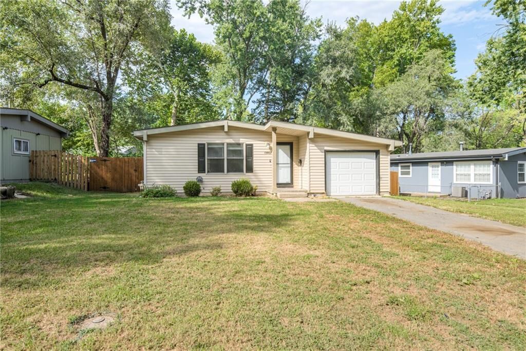 Property Photo:  13907 W 92nd Terrace  KS 66215 
