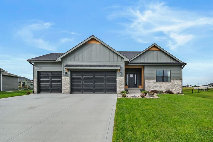 2309 NW 29th Street  Ankeny IA 50023 photo