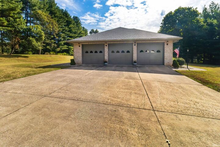 Property Photo: 5933 Krueger Avenue IN 47720