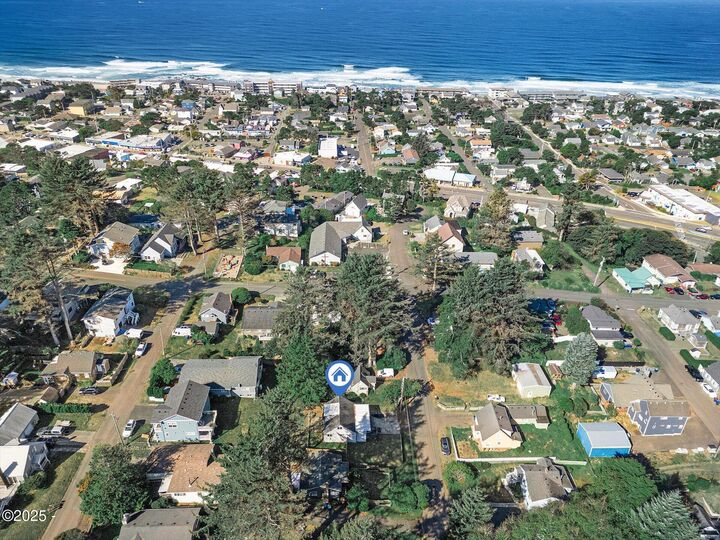 Property Photo: 1842 NE 19th Street OR 97367