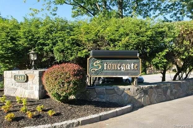 Property Photo:  1840 Crompond Road 7B3  NY 10566 