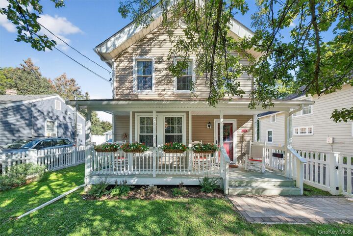 19 Cherry Avenue  Cornwall-on-Hudson NY 12520 photo