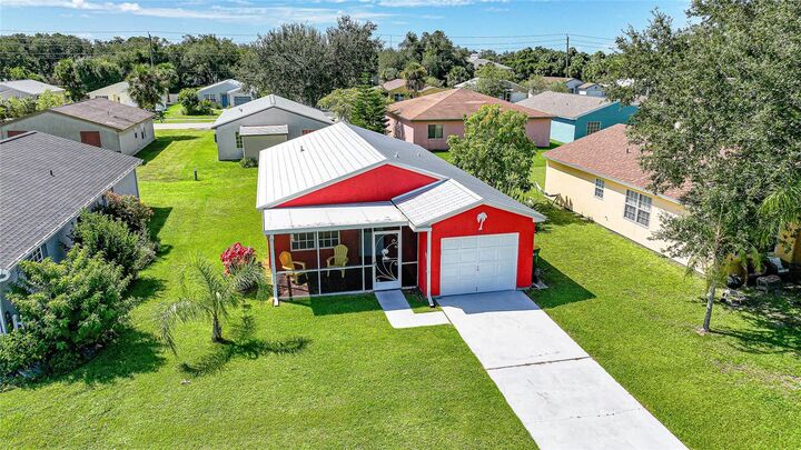 Property Photo:  20033 Isobar Avenue  FL 33954 