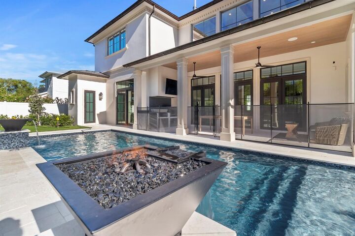 Property Photo:  3404 W Corona Street  FL 33629 