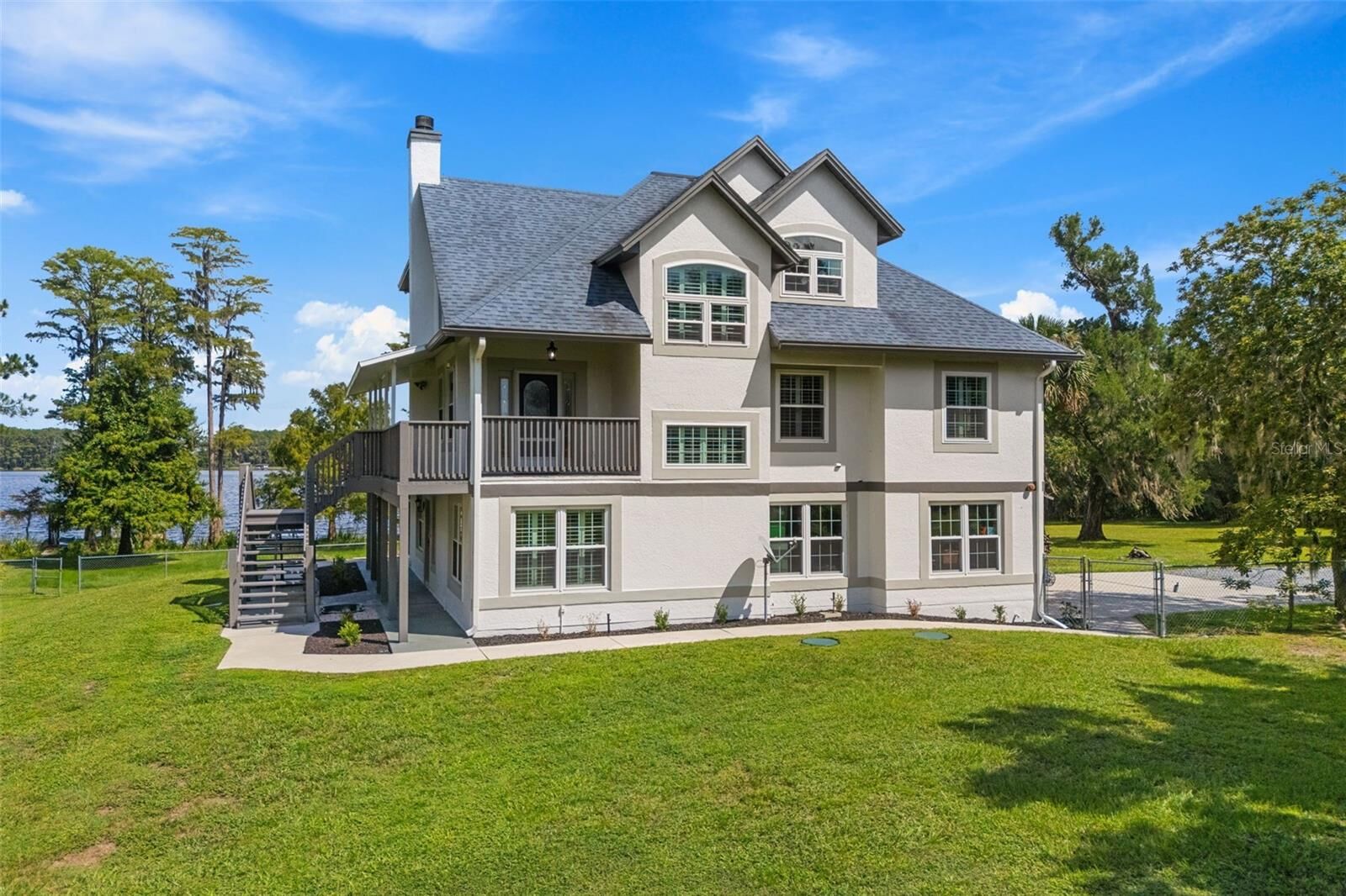 Property Photo:  16692 Lake Pickett Road  FL 32820 