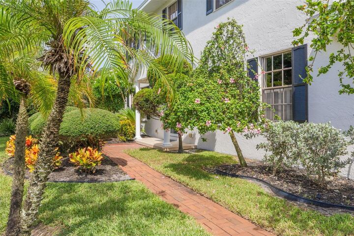 Property Photo:  3250 San Pedro Street  FL 33759 