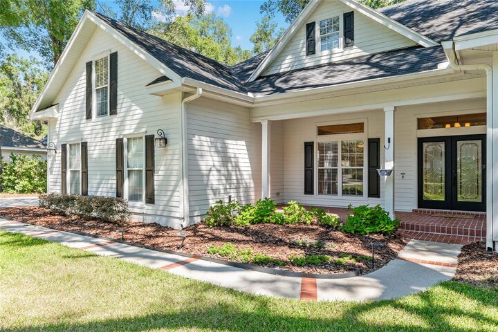 Property Photo:  9334 SW 32nd Place  FL 32608 