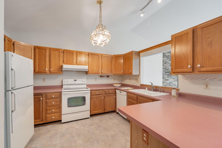 Property Photo: 715 Cedar Creek Rd WI 53024