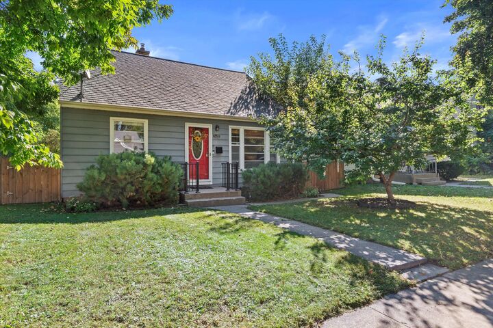 3618 N 77th St  Milwaukee WI 53222 photo