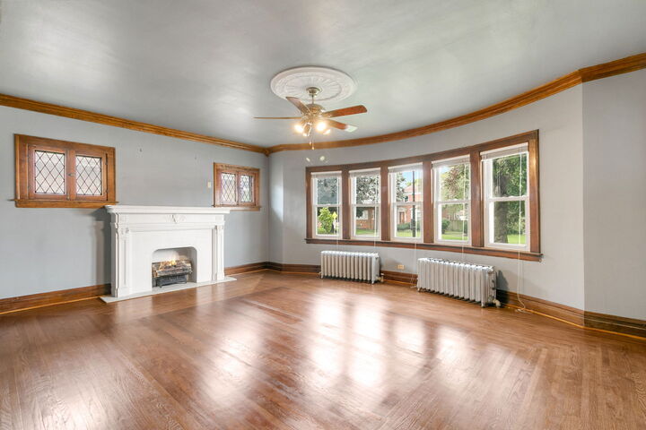 Property Photo:  1619 Washington Boulevard  IL 60153 