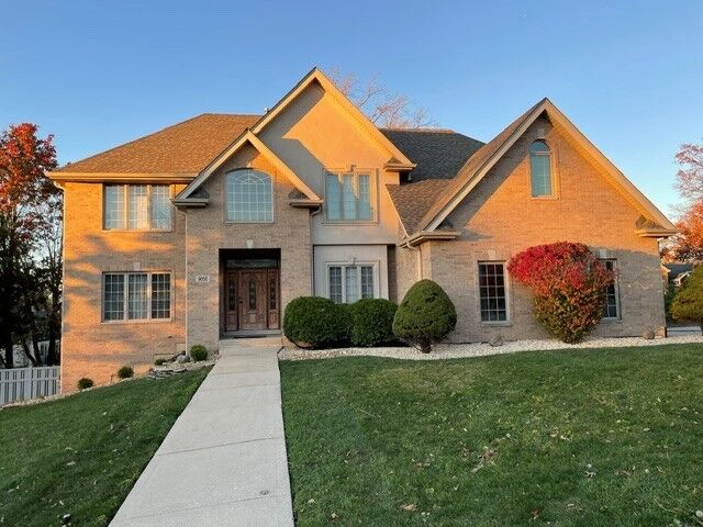Property Photo: 9000 Deerwood Court IL 60465