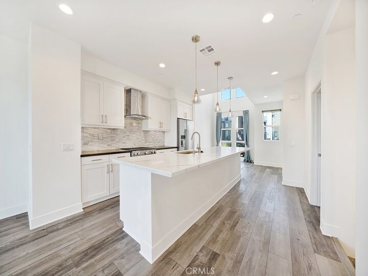 1658 Topanga  Costa Mesa CA 92627 photo