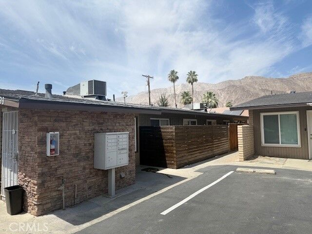 Property Photo:  51049 Eisenhower D  CA 92253 
