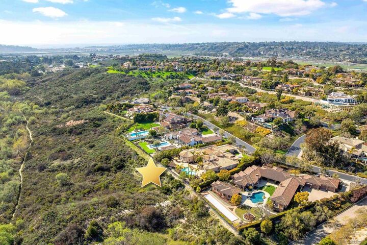 Property Photo: 4695 Rancho Verde Trl CA 92130