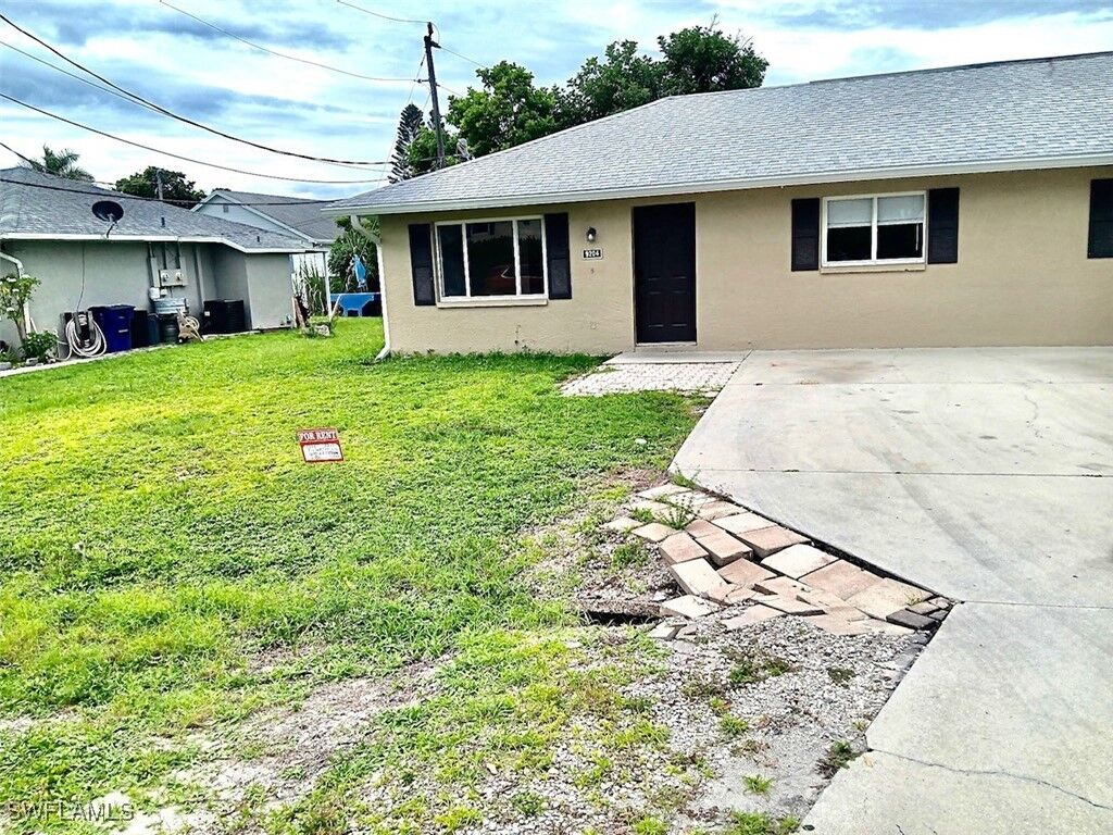 Property Photo:  9204 Pennsylvania Avenue  FL 34135 