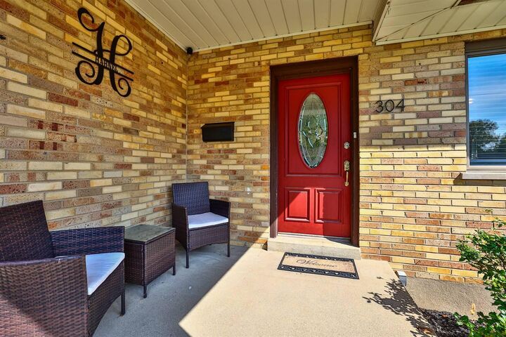 Property Photo:  304 Birchwood Drive  KY 41011 