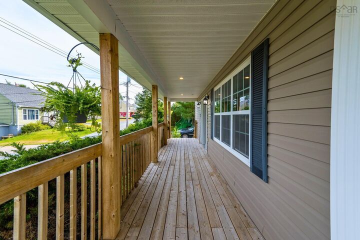 Property Photo:  20 Lakeside Drive  NS B3T 1A9 