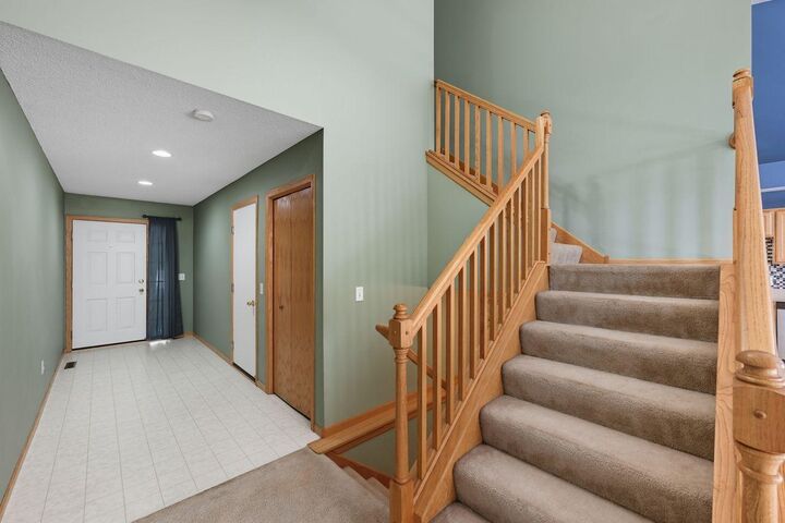 Property Photo:  3823 Larabee Avenue NE  MN 55376 