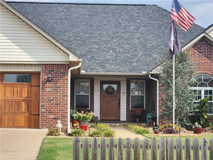 Property Photo:  108 Sioux Street  AR 72830 