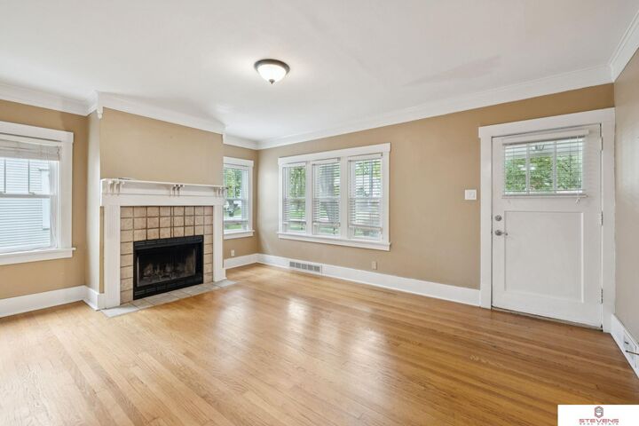 Property Photo: 621 S 51st Street NE 68106