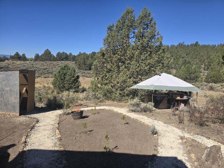Property Photo:  26814 Lassen Road  OR 97639 