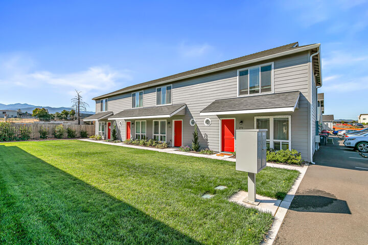 Property Photo:  174 Northridge Terrace  OR 97501 