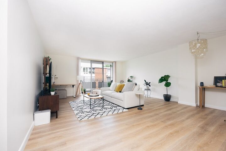 Property Photo:  41 Park St 303  MA 02446 