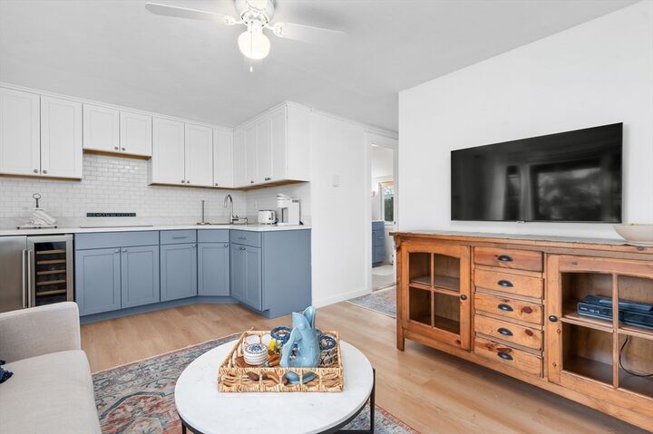 Property Photo:  405 Lower County Rd 23C  MA 02646 