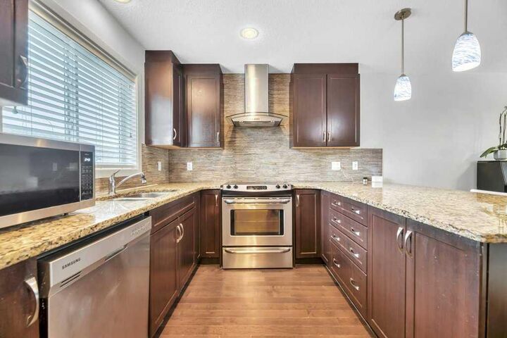 Property Photo: 4040 New Brighton Grove SE AB T2Z 1G4