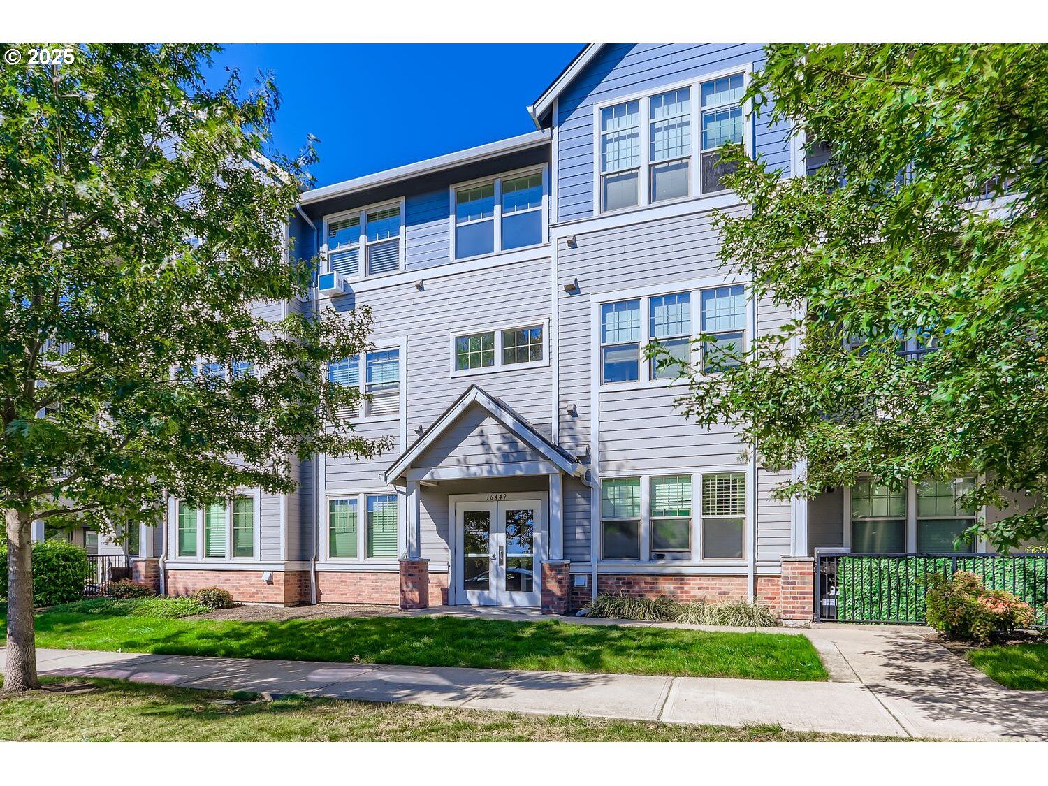 Property Photo:  16449 NW Chadwick Way 305  OR 97229 