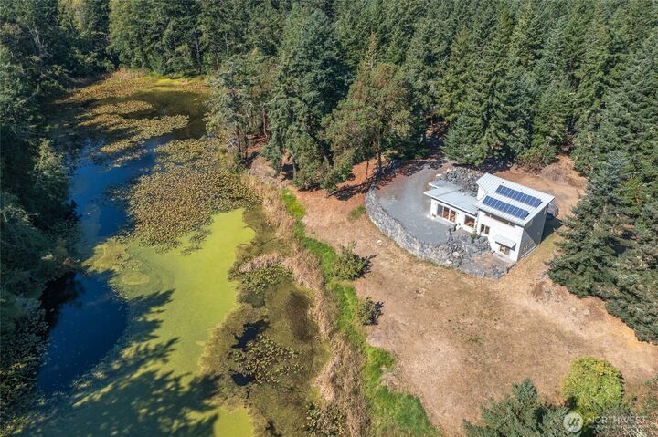 96  Pleasant Pond Lane  Friday Harbor WA 98250 photo