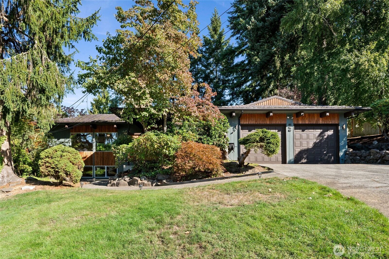 Property Photo:  525  Forrest Park Dr  WA 98466 